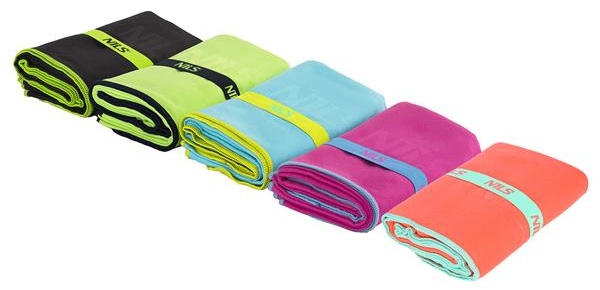 Ręcznik z mikrofibry NCR11 140x70cm NILS CAMP 0,3 — kopia.jpg